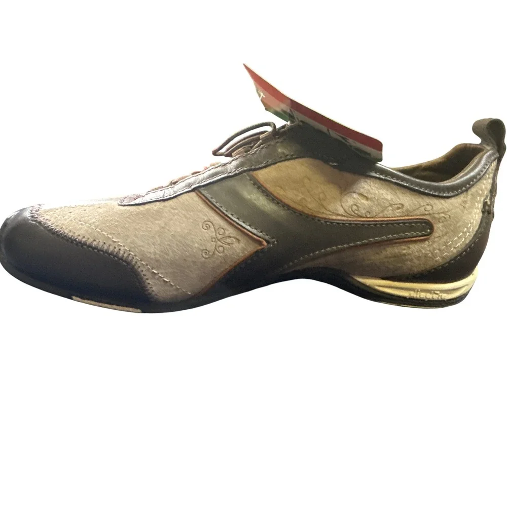 Bella Donna by Diadora Womens Dark Brown Leather Suede Import Sneakers, Sz 9.5